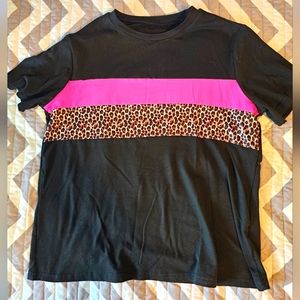NWOT women's tee